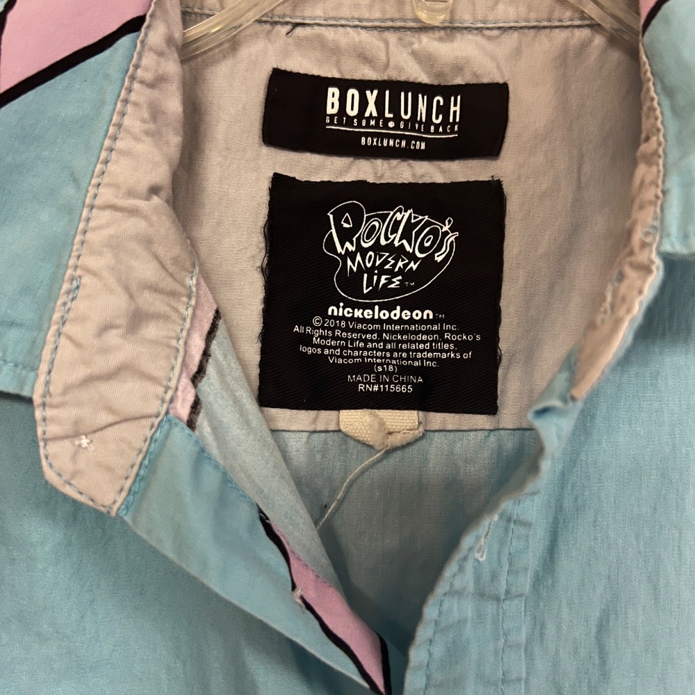Nickelodeon Box Lunch "Rocko's Modern Life" button up shirt size small - Picture 4 of 7